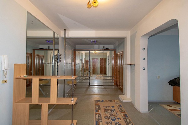 2-к квартира, 71 кв.м.