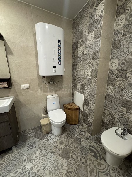 2-к квартира, 84 кв.м.