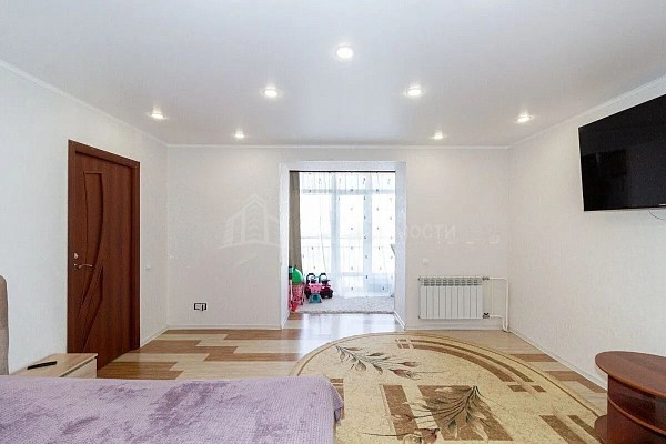 2-к квартира, 102 кв.м.