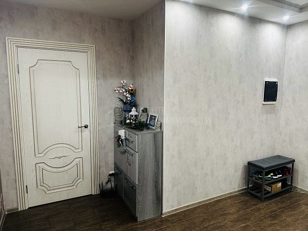 2-к квартира, 82 кв.м.