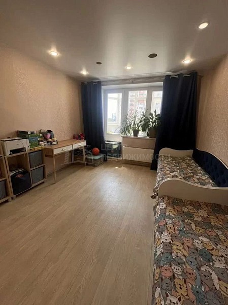 3-к квартира, 90 кв.м.