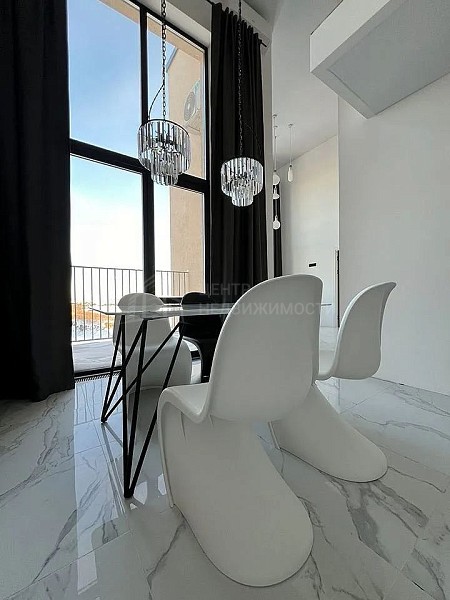 3-к квартира, 101 кв.м.