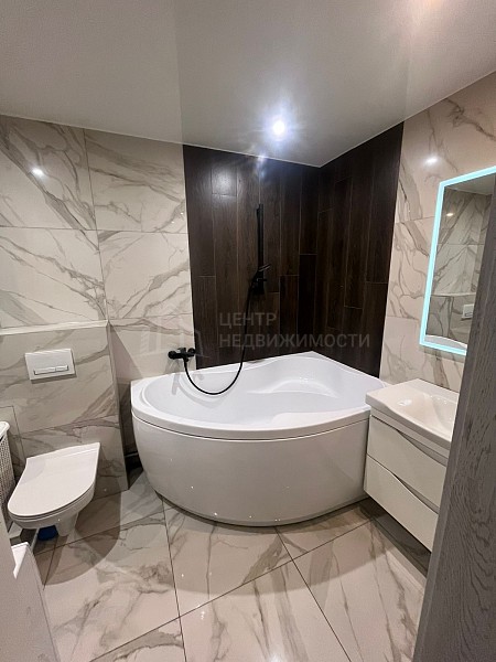 2-к квартира, 89 кв.м.