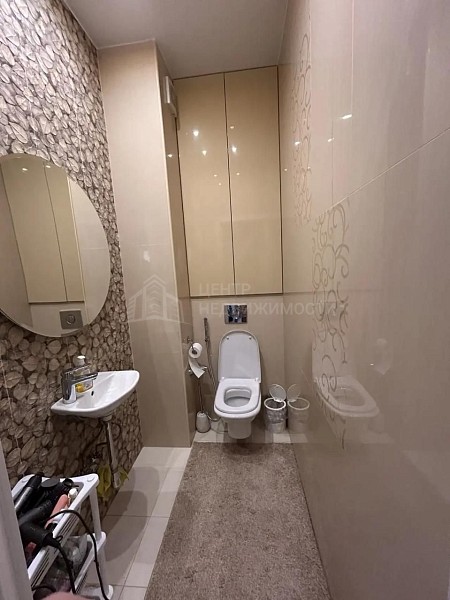 2-к квартира, 70 кв.м.