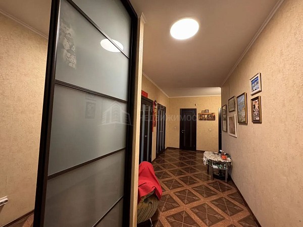 2-к квартира, 83 кв.м.