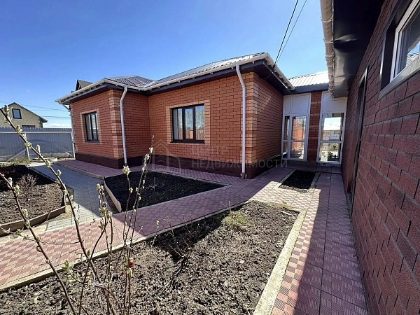 Дом с участком, 104 кв.м.