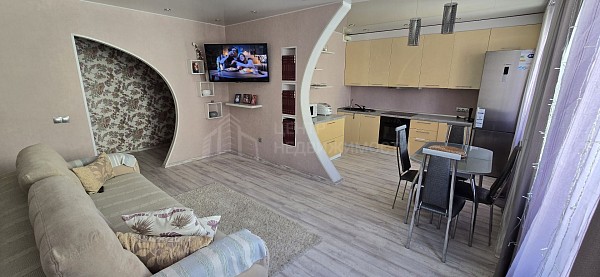 2-к квартира, 65 кв.м.