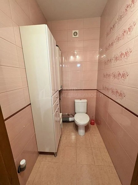 2-к квартира, 74 кв.м.