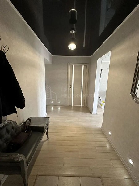 2-к квартира, 72 кв.м.