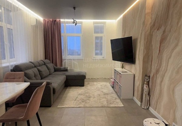 2-к квартира, 74 кв.м.