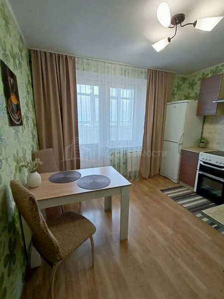 1-к квартира, 65 кв.м.
