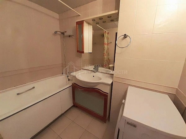 2-к квартира, 60 кв.м.