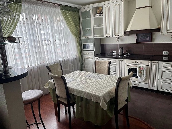 3-к квартира, 97 кв.м.