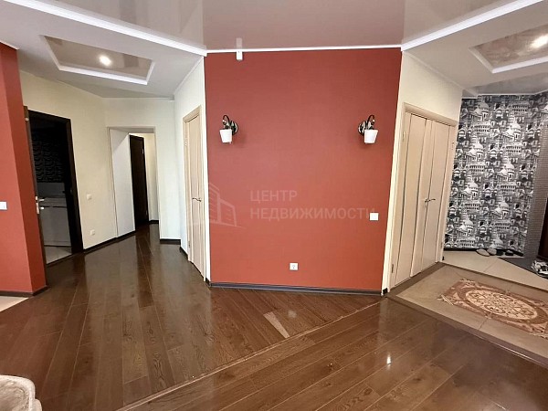 2-к квартира, 90 кв.м.