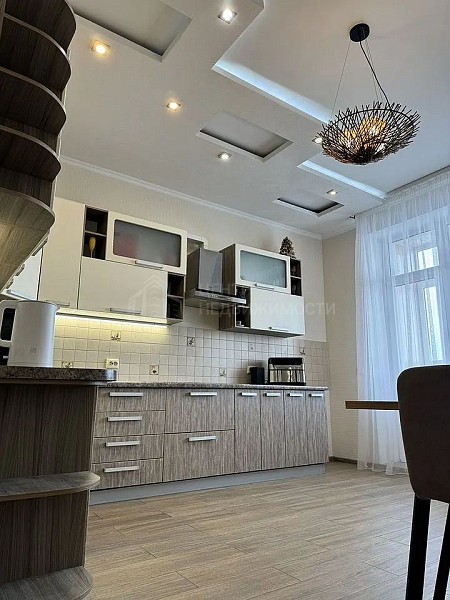 3-к квартира, 121 кв.м.