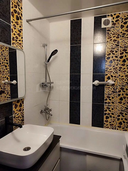 2-к квартира, 69 кв.м.