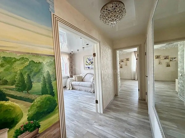 1-к квартира, 56 кв.м.
