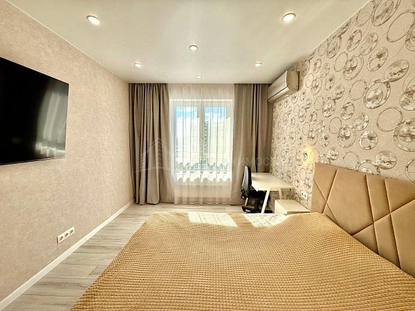 3-к квартира, 98 кв.м.