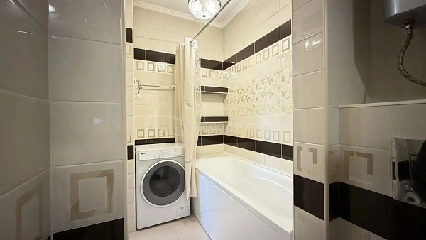 2-к квартира, 58 кв.м.