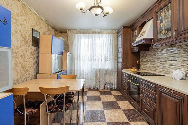 2-к квартира, 73 кв.м.