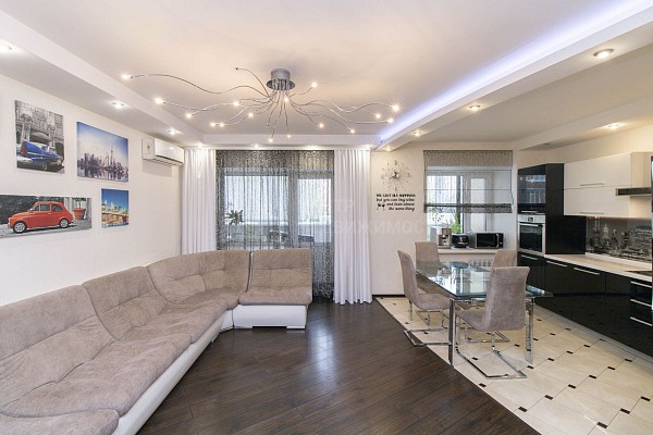 3-к квартира, 106 кв.м.