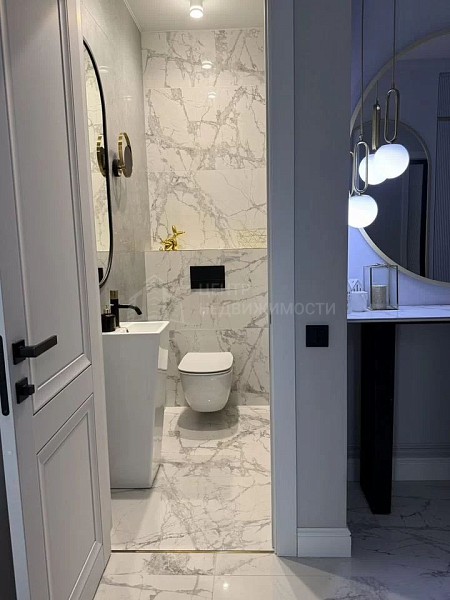 7-к квартира, 232 кв.м.