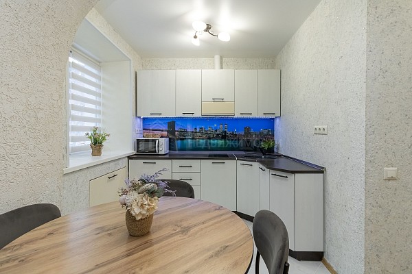 1-к квартира, 42 кв.м.