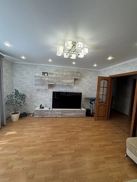 2-к квартира, 65 кв.м.