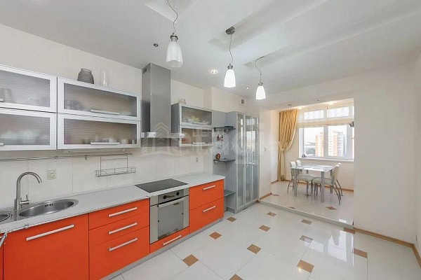 3-к квартира, 97 кв.м.