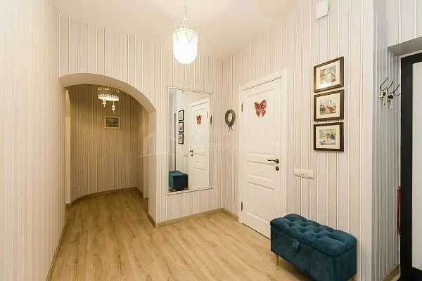 2-к квартира, 78 кв.м.