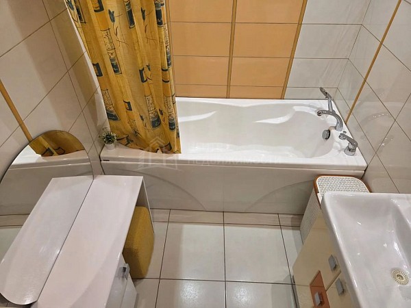 3-к квартира, 90 кв.м.