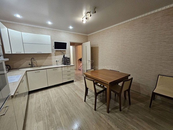 4-к квартира, 120 кв.м.
