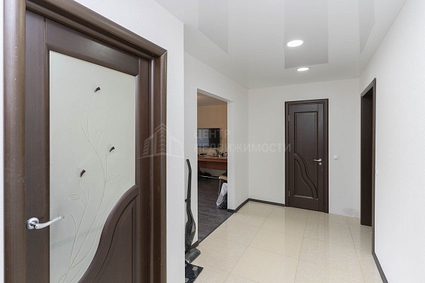2-к квартира, 60 кв.м.