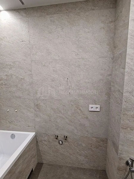2-к квартира, 65 кв.м.