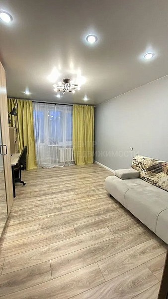 3-к квартира, 90 кв.м. 3-к квартира, 90 кв.м.