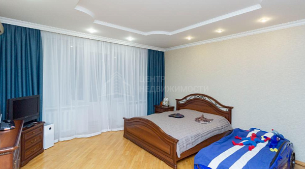 4-к квартира, 183 кв.м.