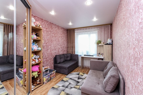 4-к квартира, 74 кв.м.