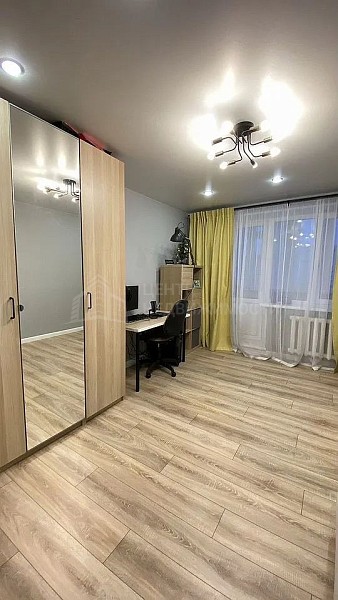 3-к квартира, 90 кв.м. 3-к квартира, 90 кв.м.
