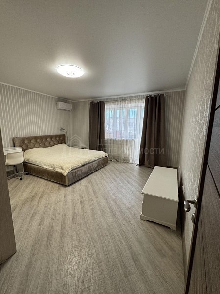 2-к квартира, 84 кв.м.