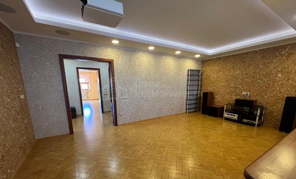 3-к квартира, 95 кв.м.