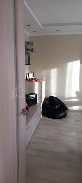 2-к квартира, 60 кв.м.