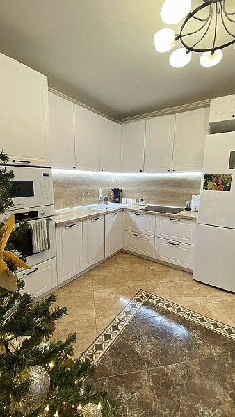 3-к квартира, 90 кв.м. 3-к квартира, 90 кв.м.