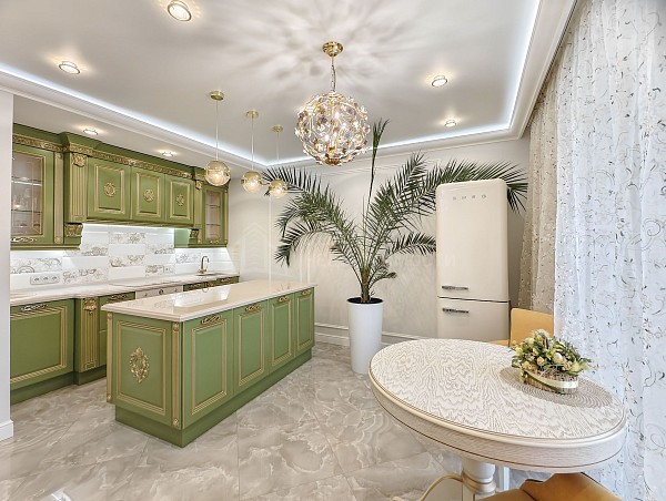 2-к квартира, 70 кв.м.
