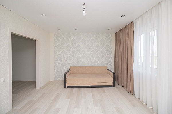 2-к квартира, 65 кв.м.