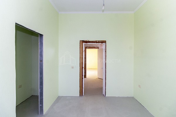 Дом с участком, 200 кв.м.