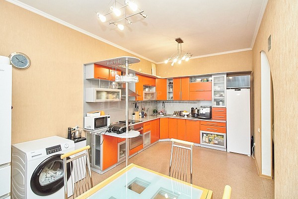 4-к квартира, 136 кв.м.