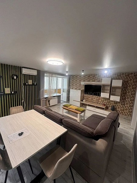 2-к квартира, 75 кв.м.