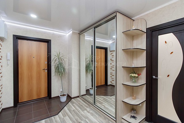 2-к квартира, 66 кв.м.