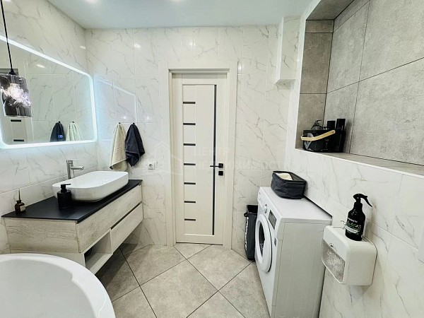 2-к квартира, 58 кв.м.