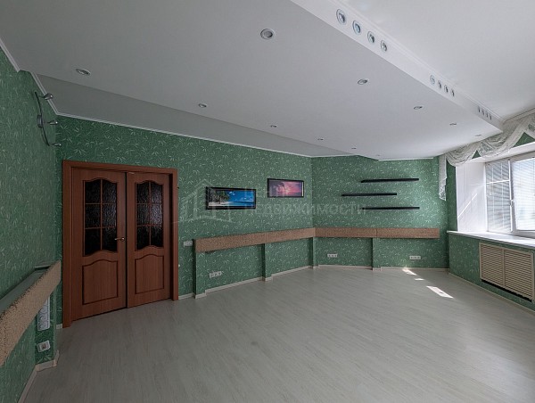 2-к квартира, 77 кв.м.